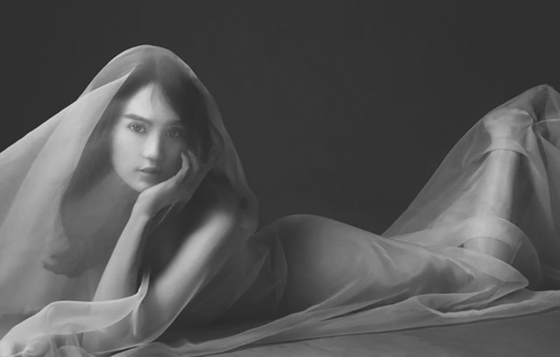 Ngọc Trinh không chỉ có ảnh nude mà có cả clip hậu trường nóng rẫy Ngọc Trinh không chỉ có ảnh nude mà có cả clip hậu trường nóng rẫy